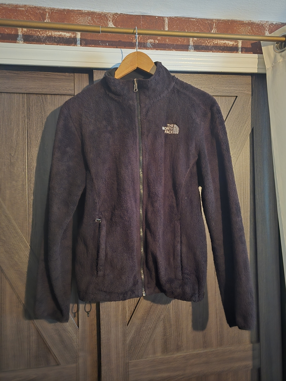 The North Face Women's Plush Teddy Zip Jacket